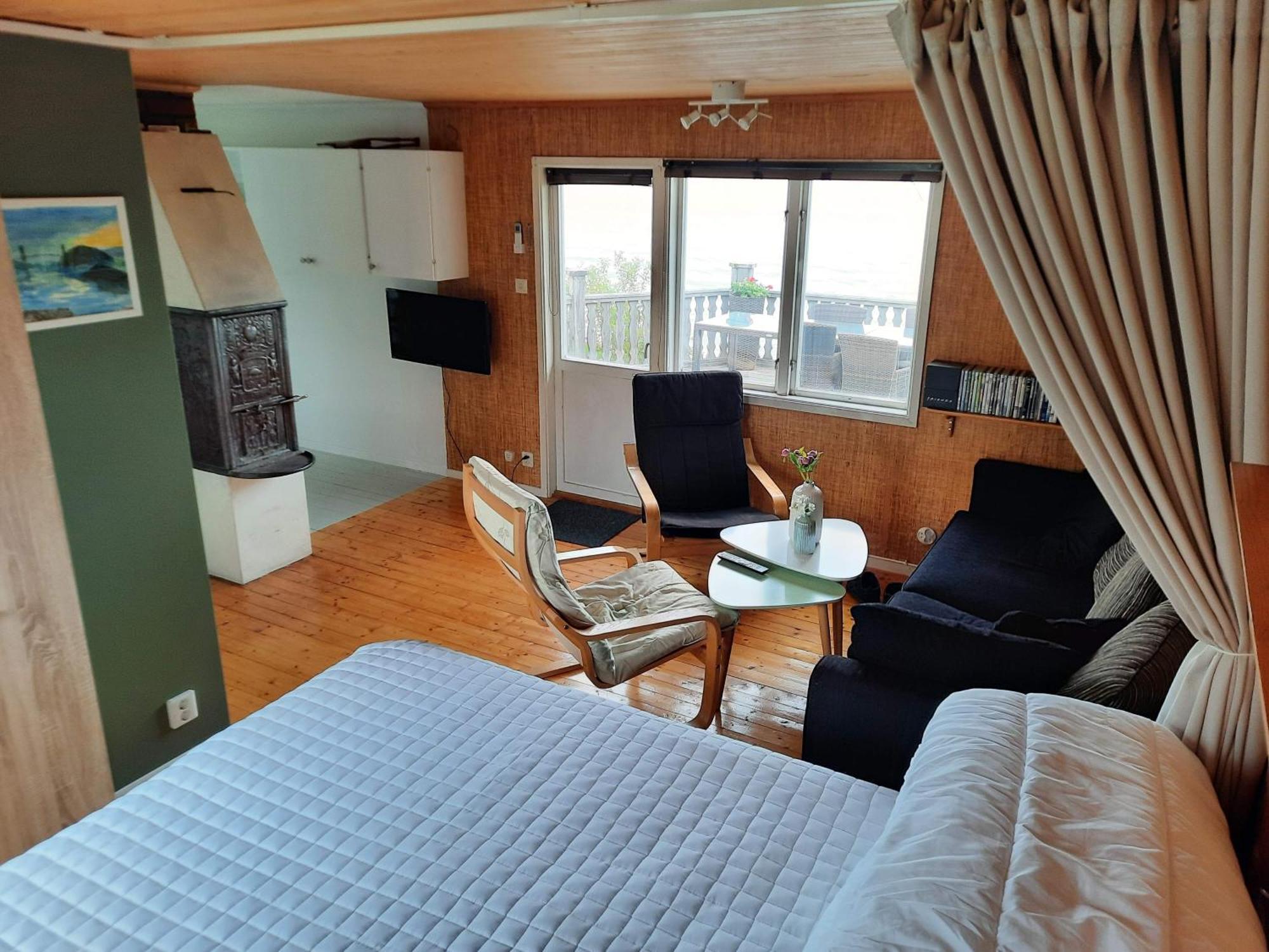 Cabin At The Sea Close To Public Beach With A Jumpingtower Hoviksnas Eksteriør billede