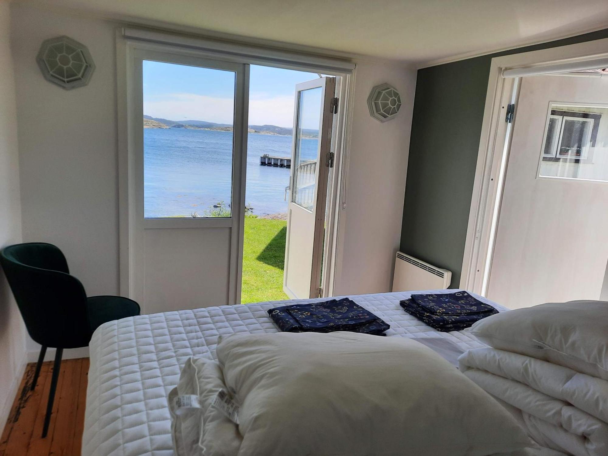 Cabin At The Sea Close To Public Beach With A Jumpingtower Hoviksnas Eksteriør billede